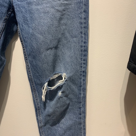Zara Women’s Size 2 distressed jeans regular wash - Picture 4 of 8